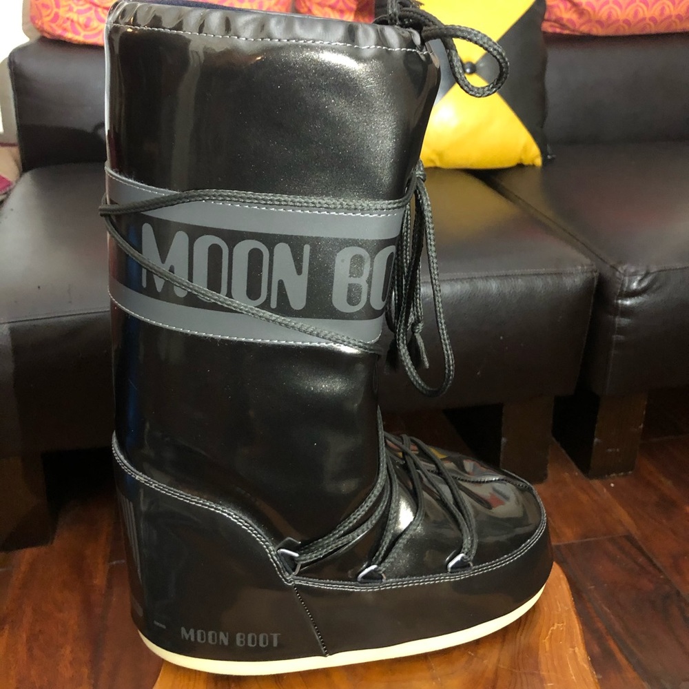 Moonboots
